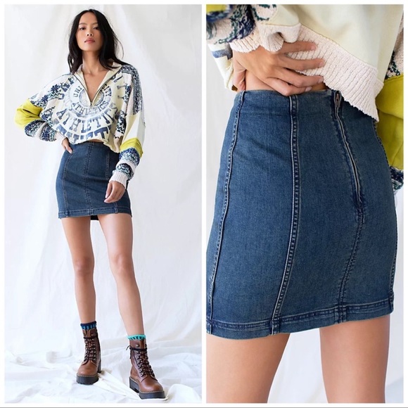 Free People 2 Tone Panel Denim Jean Skirt size 2 - Picture 1 of 8